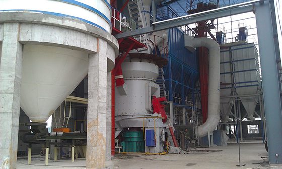 पाउडर पीसने के लिए 120kw कम खपत वाली वर्टिकल कोल मिल पल्वराइज़र मशीन: