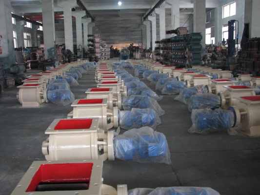 वर्टिकल मिल एयर स्वेप्ट बॉल मिल के लिए 35 - 700m3 / H रोटरी एयर लॉक फीडर