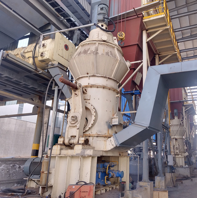 40 T/H ऊर्ध्वाधर कोयला मिल ऊर्जा की बचत उच्च उत्पादन कम खपत